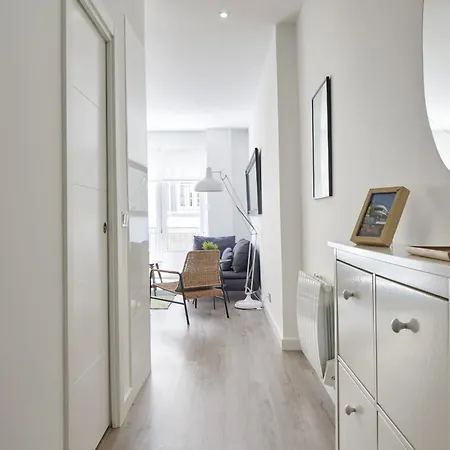 Always Easy I San Blas * San Sebastián